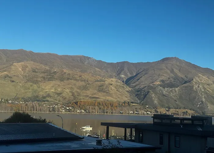 Lakeside 3 Bdrm Luxury! Appartement Wanaka