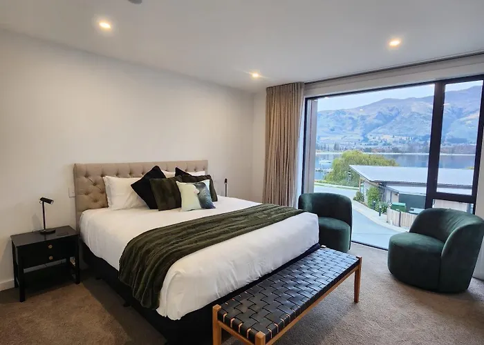 Lakeside 3 Bdrm Luxury! Appartement Wanaka